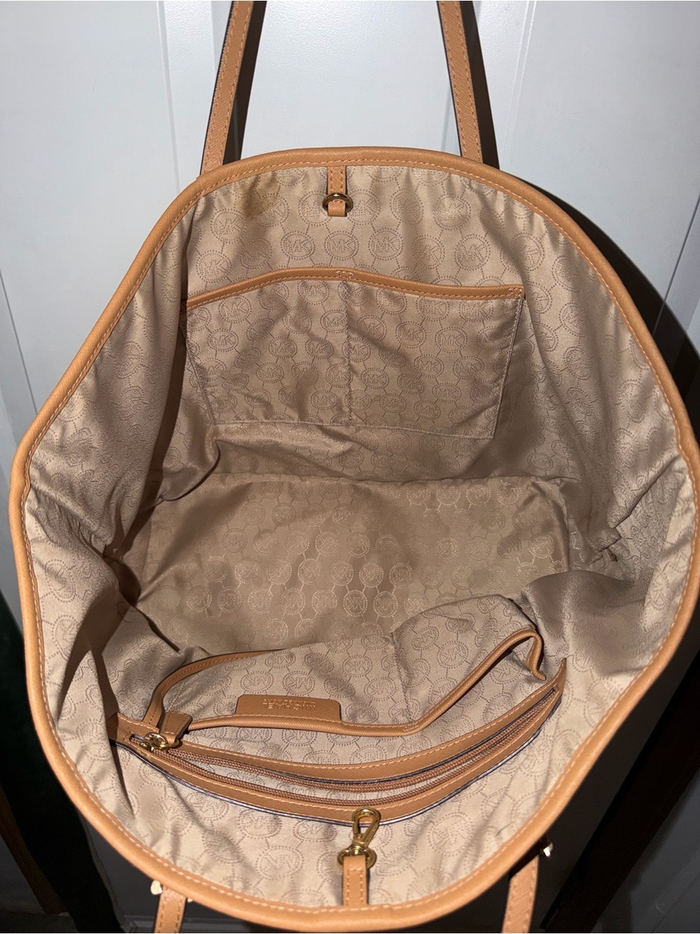 Michael Kors Camel Saffiano Leather Tote with Gold Hardware - Picture 12 of 16